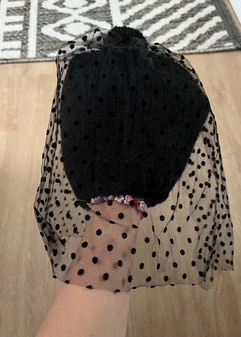 Siyah Puantiyeli Tül Detaylı Kadın Bere - Görsel 4