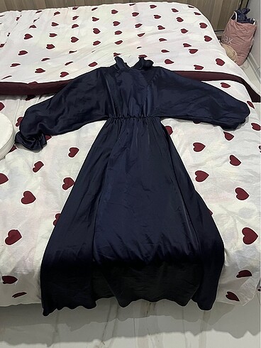 Saten elbise - Görsel 2