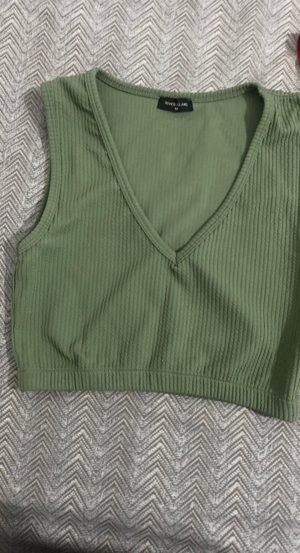 Kırmızı Kısa Kollu V Yaka Kadın Atlet - Görsel 2