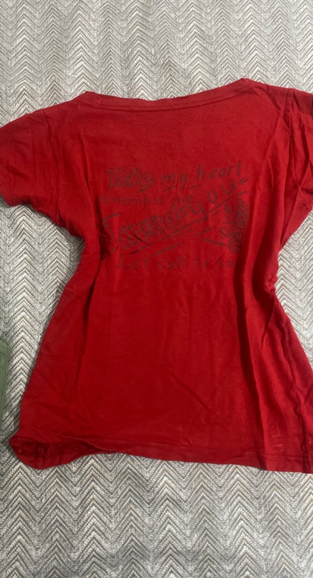 Kırmızı Kısa Kollu V Yaka Kadın Atlet - Görsel 3