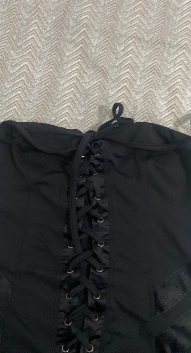 Siyah Gotik Midi Straplez Elbise - Görsel 3