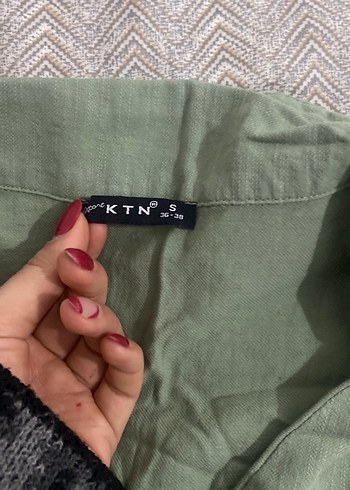 Düğmeli Kolsuz Uzun Keten Elbise - Görsel 4