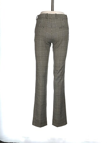xs Beden Zara Kumaş Pantolon %70 İndirimli.