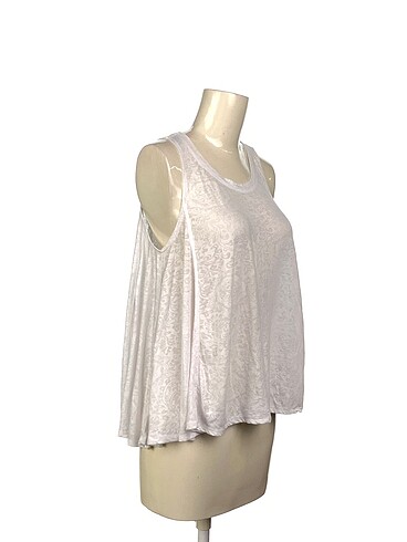 Guess Guess T-shirt %70 İndirimli.