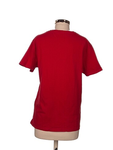 universal Beden Koton T-shirt %70 İndirimli.