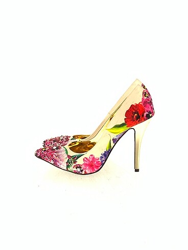 Vintage Love Stiletto %70 İndirimli.