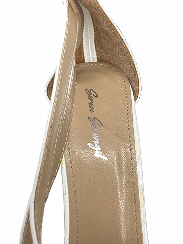 39 Beden çeşitli Renk Vintage Love Platform %70 İndirimli.
