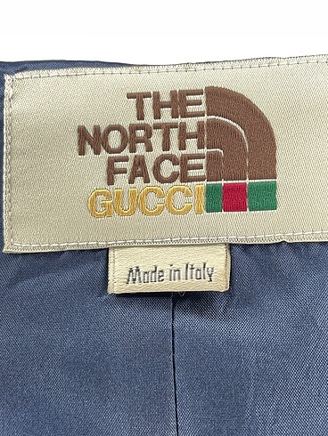 36 Beden çeşitli Renk Gucci Blazer %70 İndirimli.