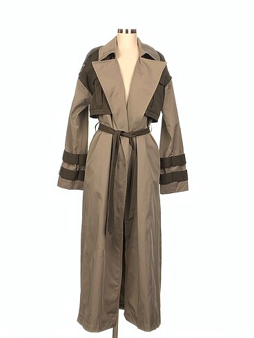oxxo Trenchcoat %70 İndirimli.