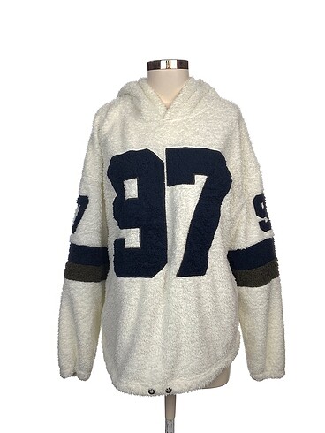 Vintage Love Sweatshirt %70 İndirimli.