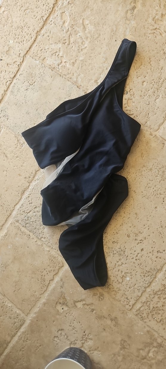 Siyah Dantel Detaylı Asimetrik Monokini - Görsel 2