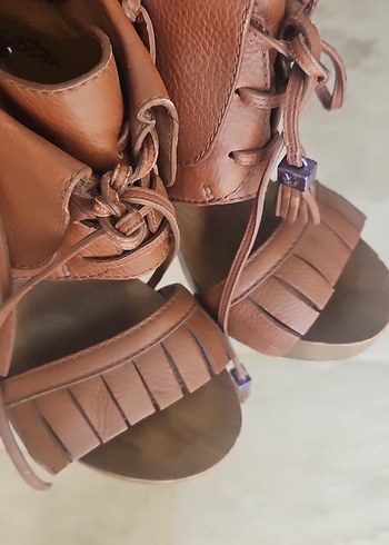 Bohem Tarzı Kahverengi Deri Platform Topuklu Sandalet - Görsel 10