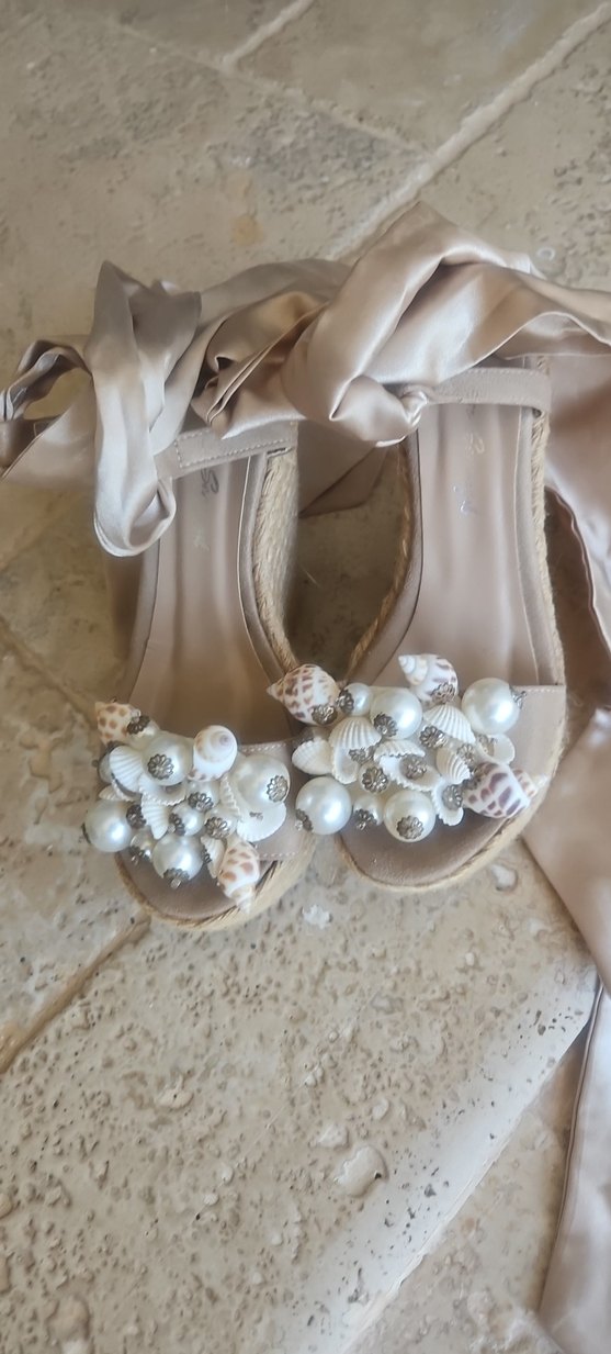 midyeli incili saten kumaşlı bilekten başlamalı ayakkabı - Görsel 4