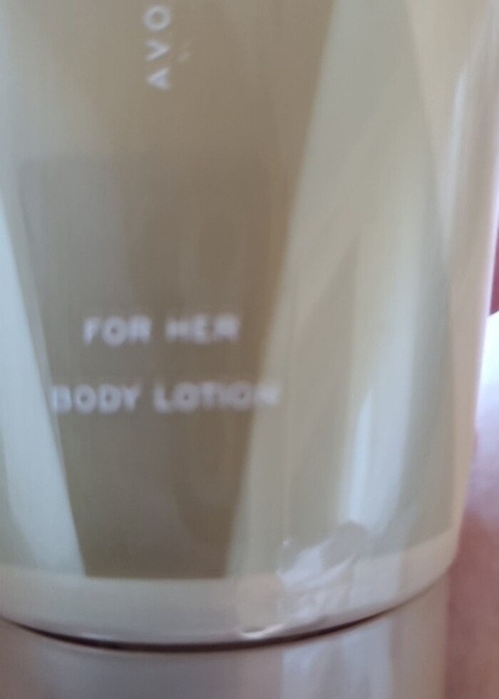 Avon vücut kremi - Görsel 2