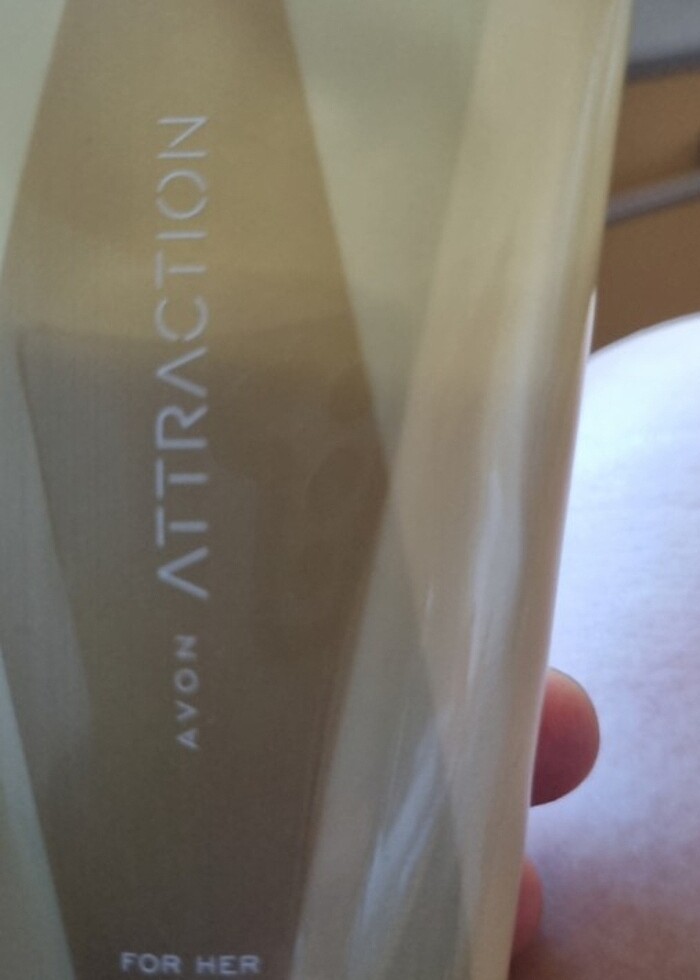 Avon vücut kremi - Görsel 3