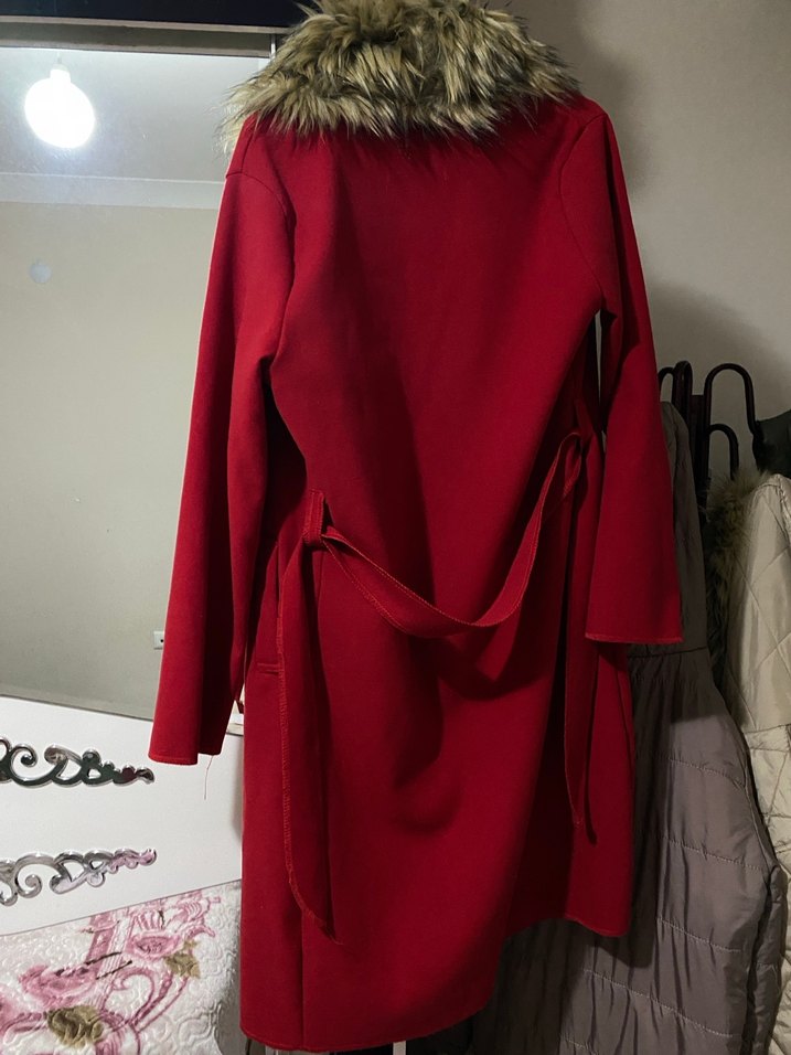 Kürk Yaka Detaylı 38 beden kalıbı geniş 40 beden uyar - Görsel 2