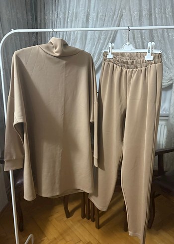 Scuba takım  Melike tatar alındı 2 beden - Görsel 2