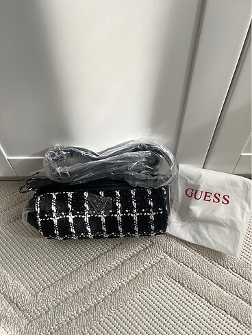 GUESS KADIN ÇANTA
