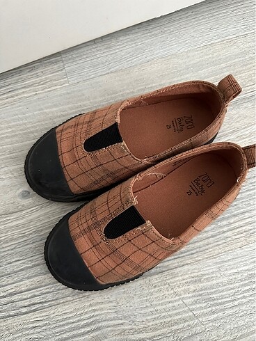 25 Beden Zara ayakkabı