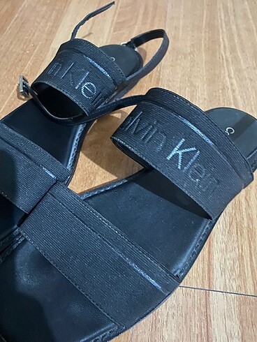37 Beden siyah Renk calvin klein sandalet
