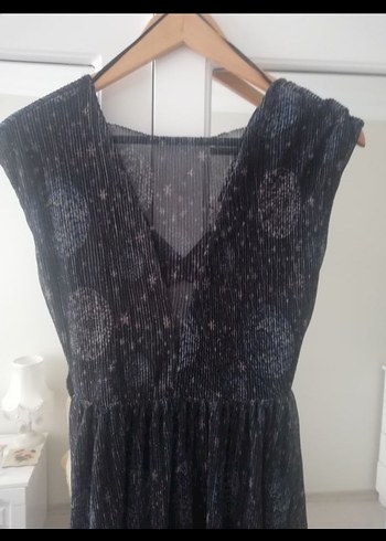 Siyah V Yaka Midi Drapeli Elbise - Görsel 3