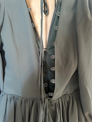 Dekolteli Kısa Abiye - Görsel 4