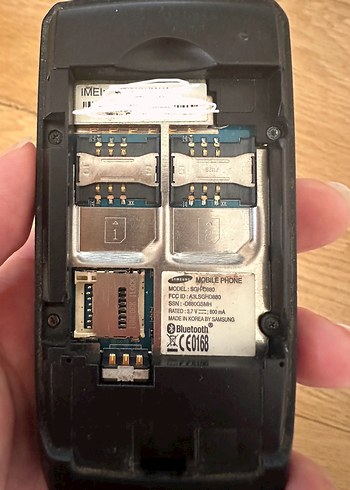 Samsung Siyah Kayar Bozuk Kapaklı Telefon - Görsel 5