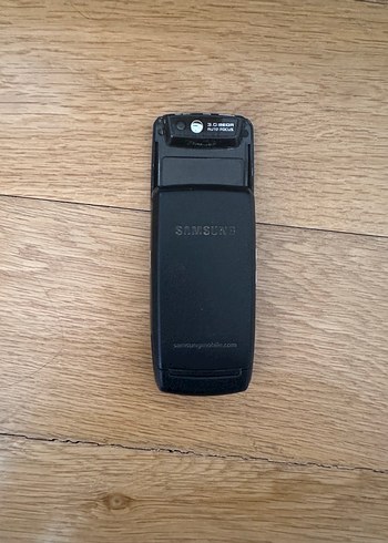 Samsung Siyah Kayar Bozuk Kapaklı Telefon - Görsel 2