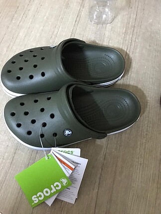 Haki crocs terlik