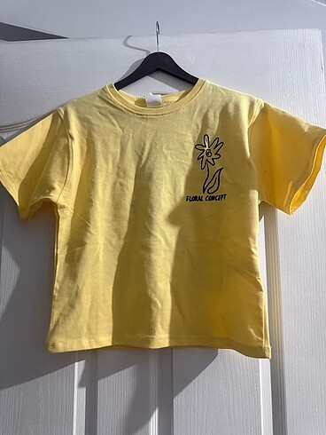 Zara İşlemeli tişört