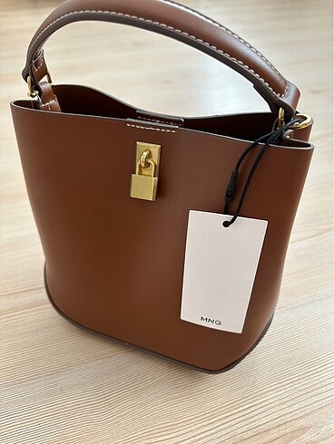  Beden Mango shopper çanta