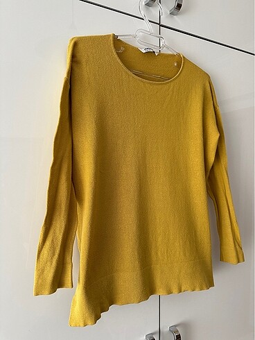 s Beden Pull&Bear kazak