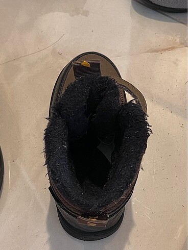 26 Beden H&M erkek çocuk bot