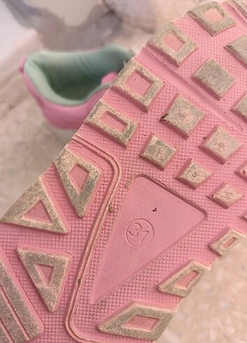 Spor ayakkabı - Görsel 3