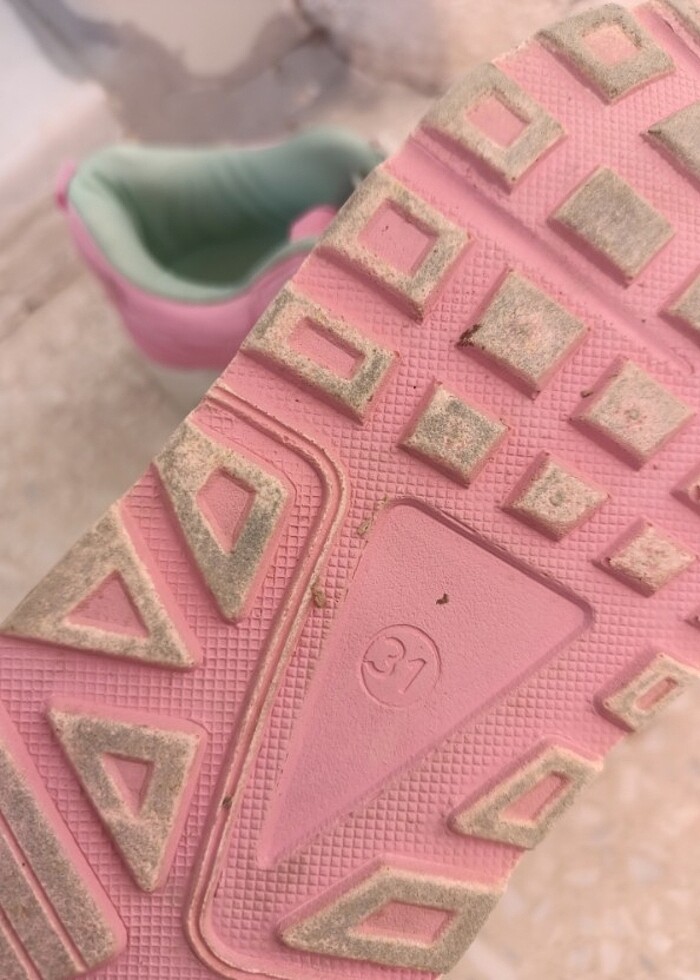 Spor ayakkabı - Görsel 3