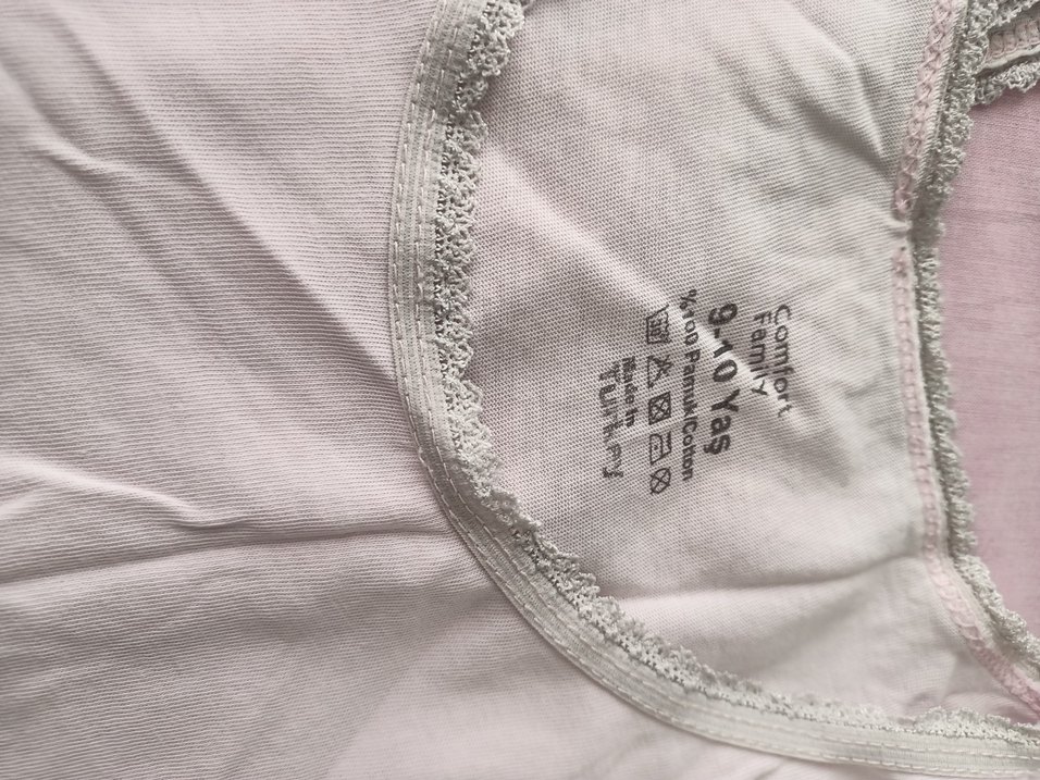 Kız Çocuk Pembe Dantel Detaylı V Yaka Pijama - Görsel 3