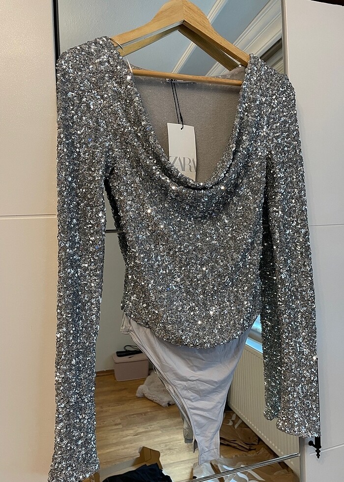 Payetli bodysuit - Görsel 2