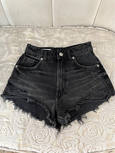 Zara Jean şort