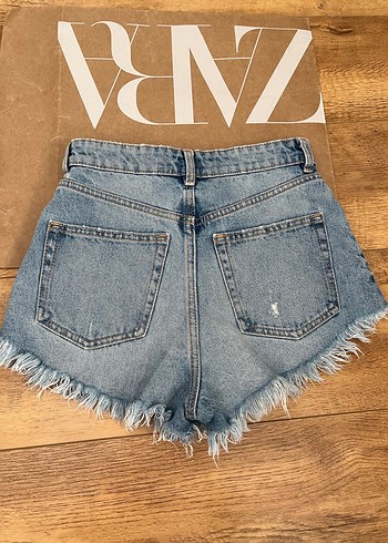 Zara Jean şort