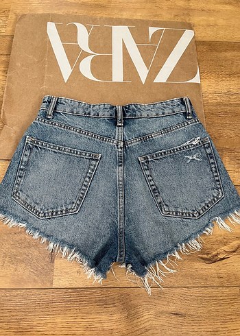 Zara Jean şort