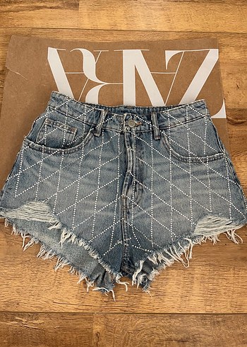 Taşlı jean şort - Görsel 5