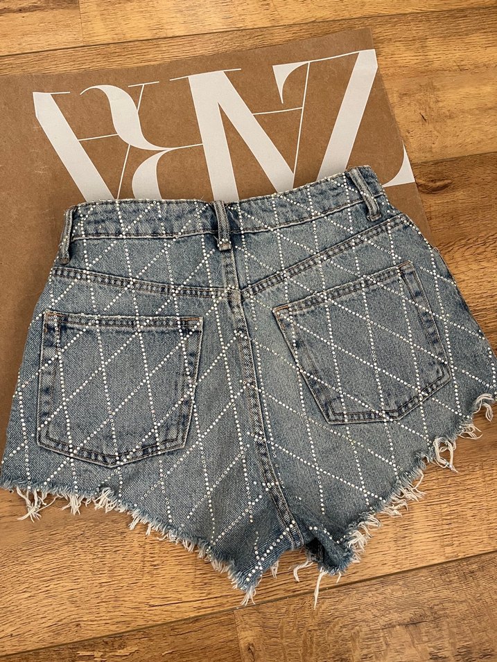 Taşlı jean şort - Görsel 4