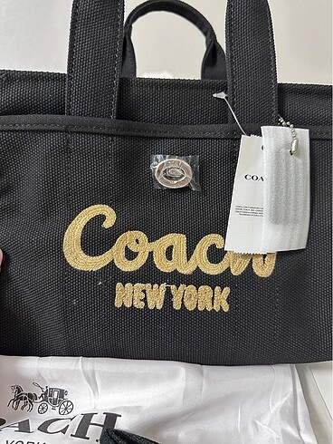 Coach coach