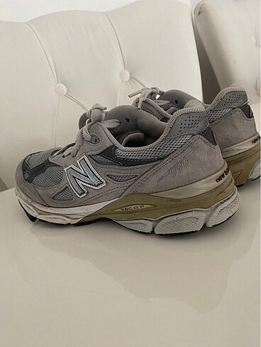 40 Beden gri Renk Orijinal new balance 40 numara