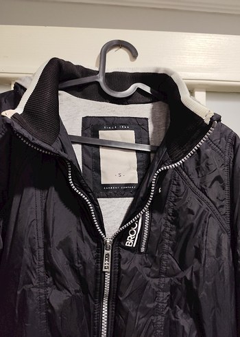 LC Waikiki Siyah Fermuarlı unisex mont