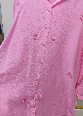 xl Beden Çiçek İşlemeli Pembe Düğmeli Kadın Gömlek