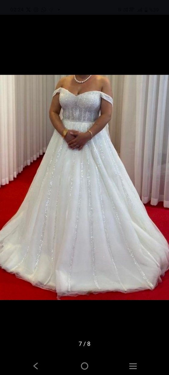 Beyaz Uzun Straplez A-Line Gelinlik - Görsel 3