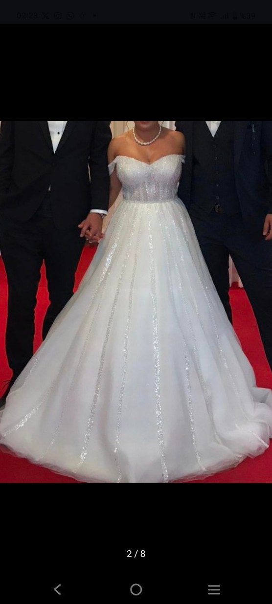 Beyaz Uzun Straplez A-Line Gelinlik - Görsel 5