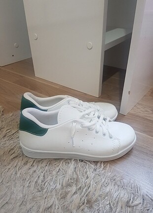 Beyaz Sneaker