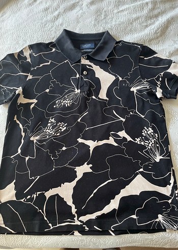 Siyah Çiçek Desenli Erkek Polo Tişört